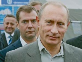 Путин и Медведев. Фото: treli.ru