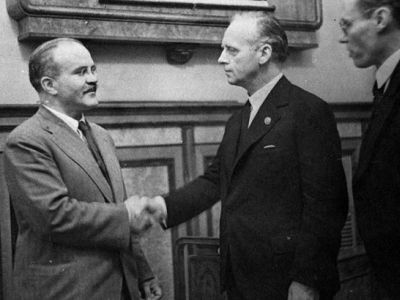 В.Молотов и И.фон Риббентроп. Фото: wikipedia.org