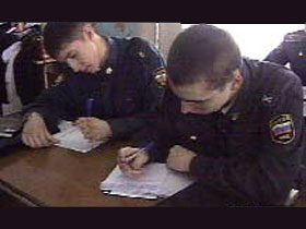 Милиция пишет письма. Фото: img.ntv.ru