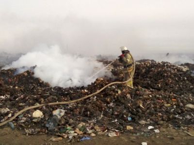 Пожар на мусорном полигоне. Фото: ГУ МЧС по Забайкалью