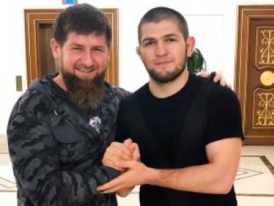 Рамзан Кадыров боксирует. Фото: compromat.ru